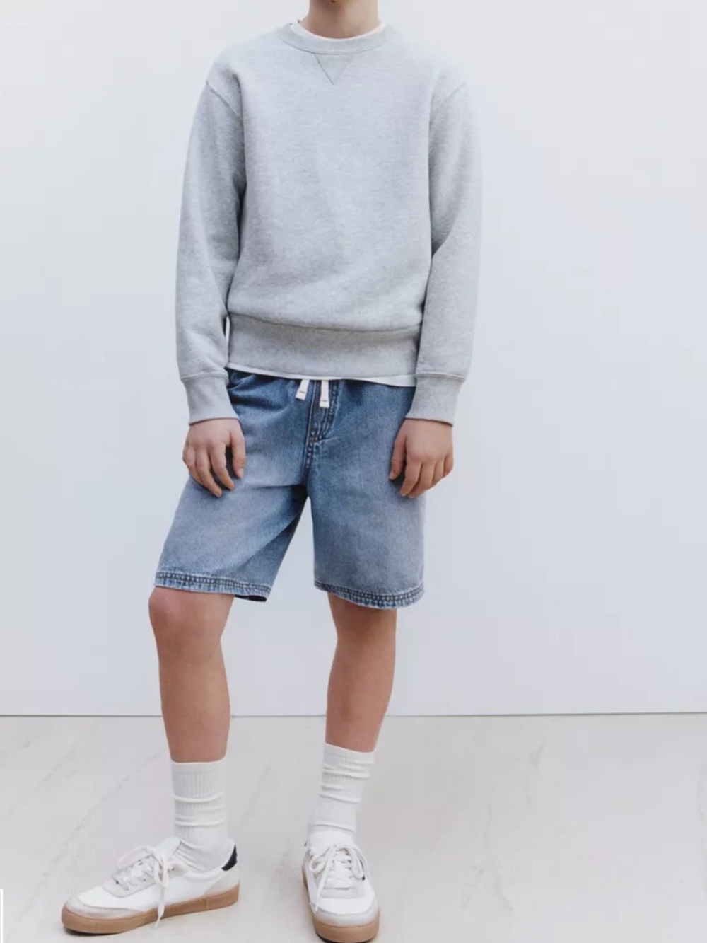 Zara boys loose fit denim short 11/12Y